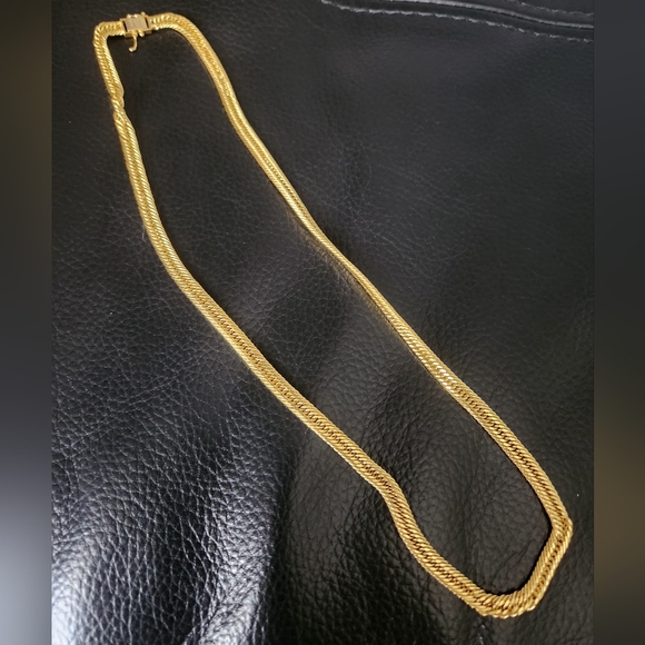 SOLD Real Gold Chain - Picture 1 of 3